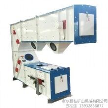 耐火材料專用Z型提升機，整機防爆，內置強制通風系統(tǒng)