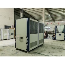 船舶焊接常用冷風(fēng)機(jī)降溫制冷，船艙焊接專用冷風(fēng)機(jī)降溫制冷，船艙焊接常用冷凍機(jī)降溫，船艙焊接采用冷卻機(jī)降溫制冷