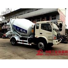 混凝土攪拌運(yùn)輸車3立方，液壓驅(qū)動(dòng)，風(fēng)冷式散熱器