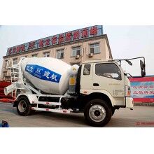 混凝土攪拌運輸車4立方，液壓驅(qū)動、風(fēng)冷式散熱器